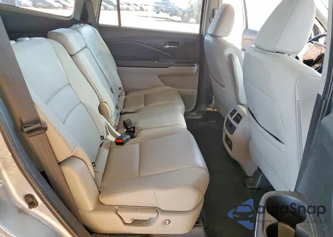 2018 Honda Pilot Exl из США, поврежденный, VIN 5FNYF6H50JB010891